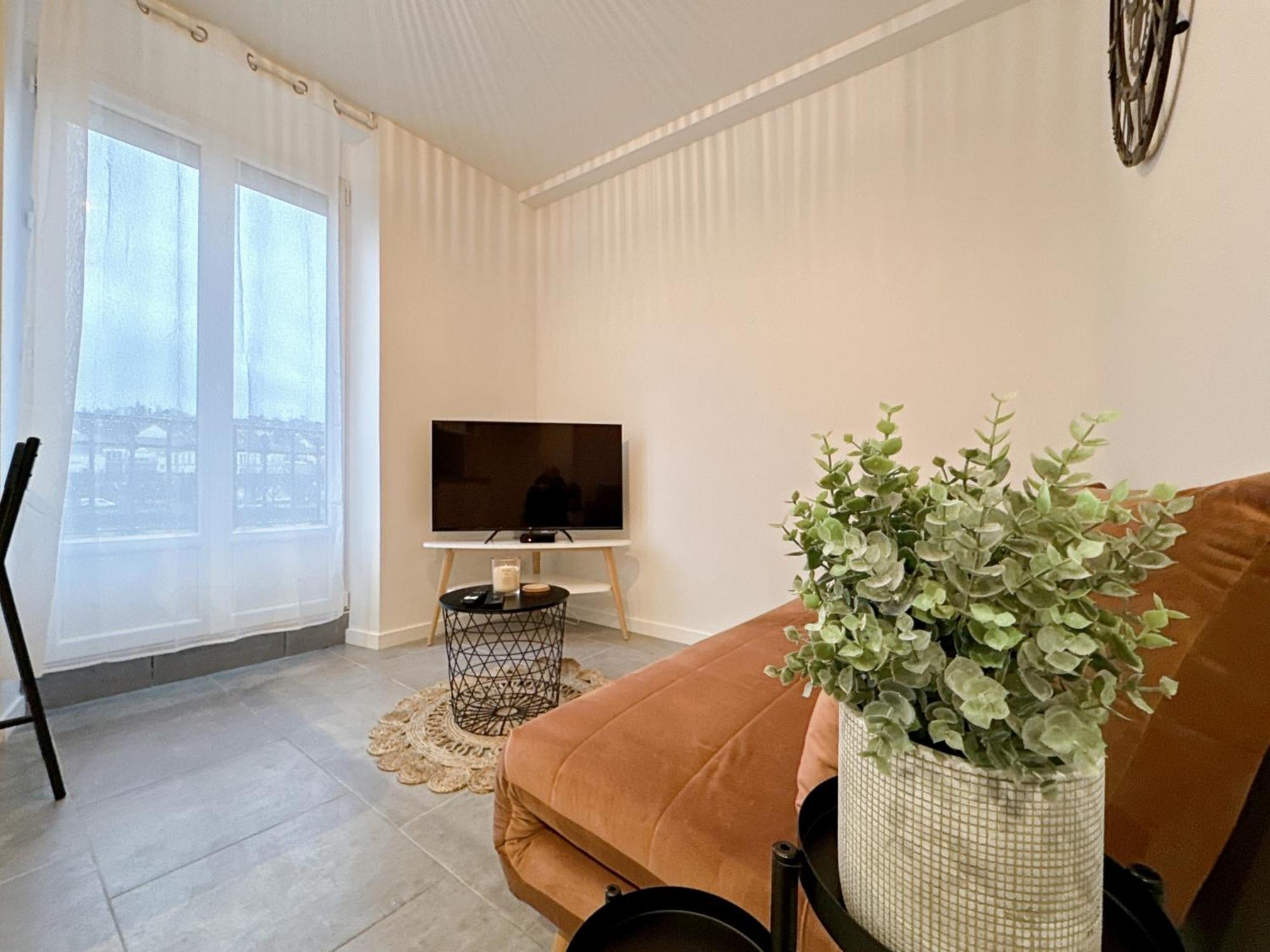 Le Cosy Lagny - Appartement Cosy Avec Balcon Vue Sur Marne Exterior foto